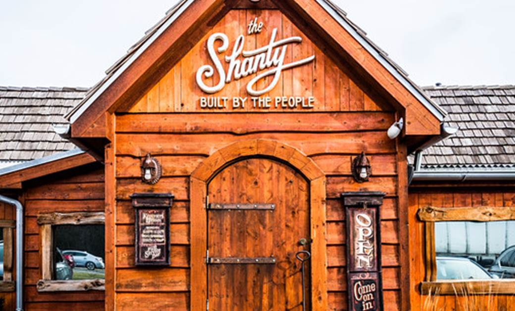 Front entrance of The Shanty restaurant featuring Wavy Edge Siding.