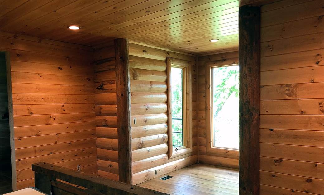 4X6 Pine Hand Hewn D Trim