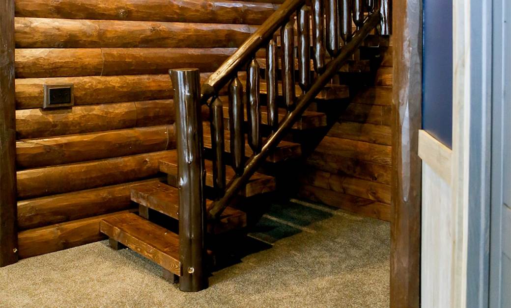 Classic Log Railing in Dark Oak