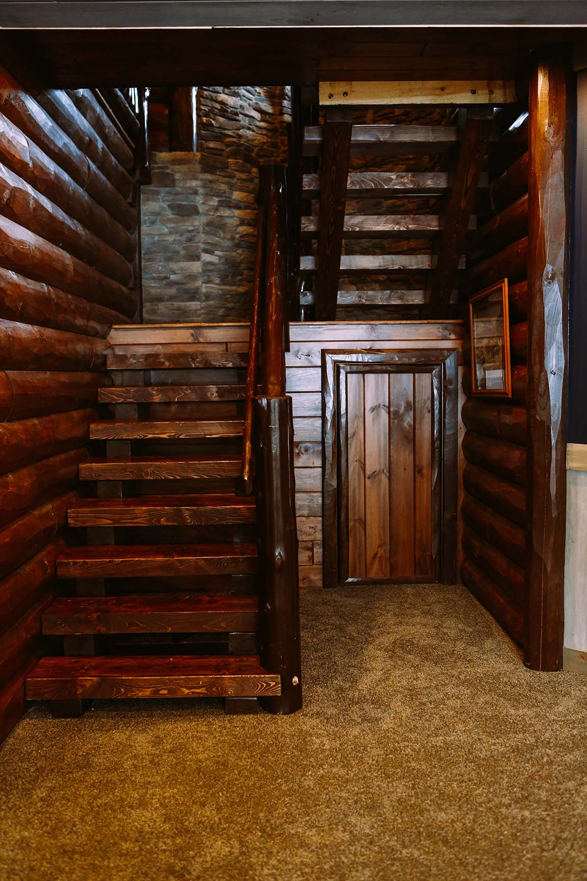 Jacked timber staircase with 4x12 stringers notched or cut to allow the tread to sit on top of the stringers. Standard tread is 4x10 thickness.