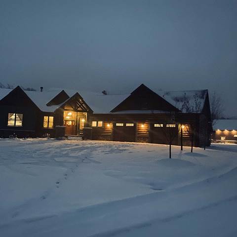 Log home in winter.