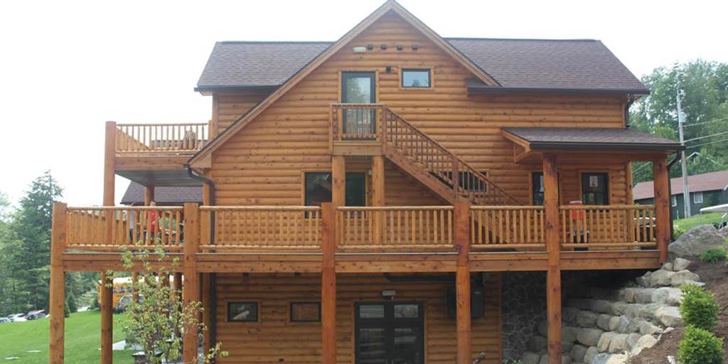 pine log siding