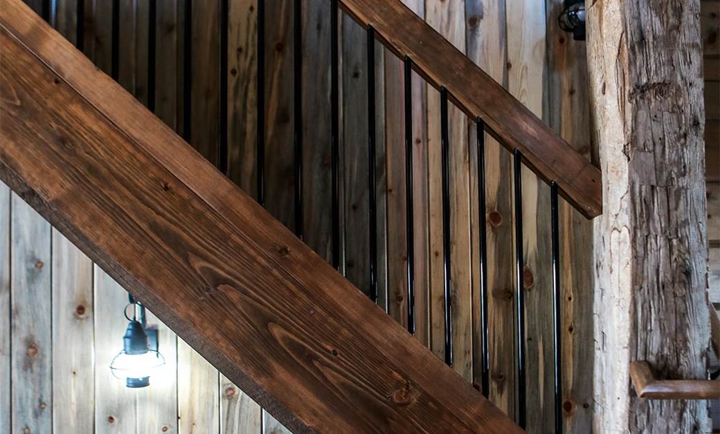 Black Bar Railing